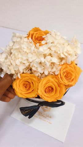 ROUND MIXED FLOWER BOX