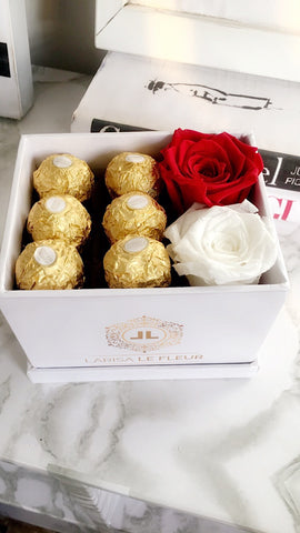 BOX OF 2 ROSES AND CHOCOLATE