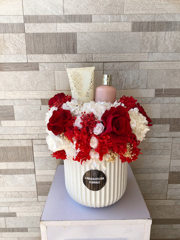 MIXED VASE ARRANGEMENT