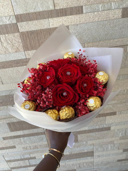 ROSES AND CHOCOLATE BOUQUET